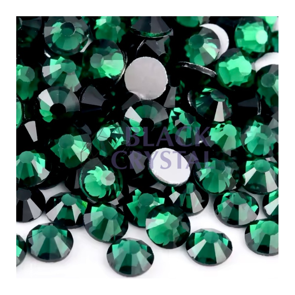 ZIELONE CYRKONIE EMERALD