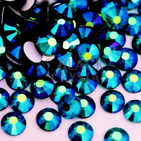 ZIELONE CYRKONIE EMERALD AB