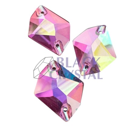 RÓŻOWE KRYSZTAŁKI DO UBRAŃ