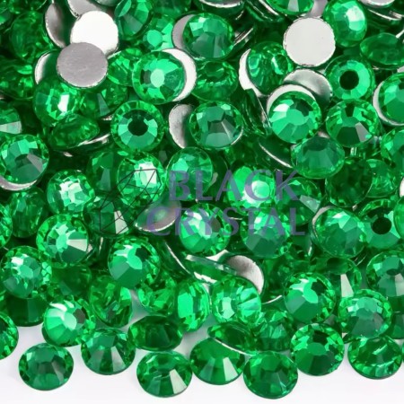 ZIELONE CYRKONIE SZKLANE