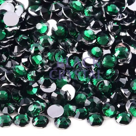 EMERALD RHINESTONES