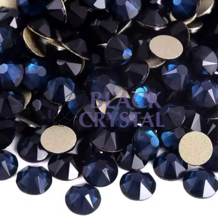 GRANATOWE KRYSZTAŁKI