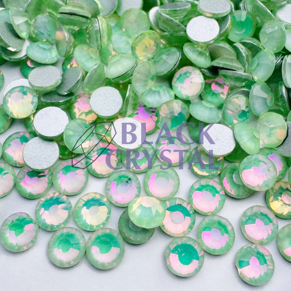 ZIELONNE KRYSZTAŁKI DO PRZYKLEJANIA