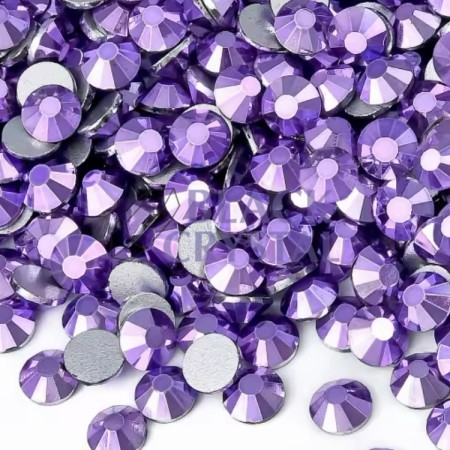 KRYSZTAŁKI DO PRZYKLEJANIA NA UBRANIE