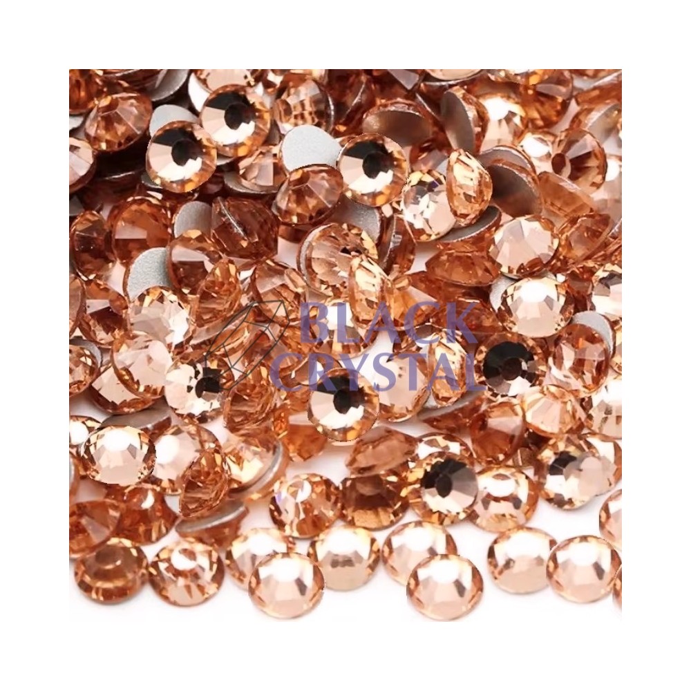 CYRKONIE BLACK CRYSTAL