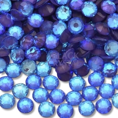 CYRKONIE EXELLENT LUMINE...