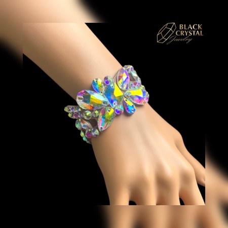 BRANSOLETKA DO TAŃCA Z KRYSZTAŁKAMI