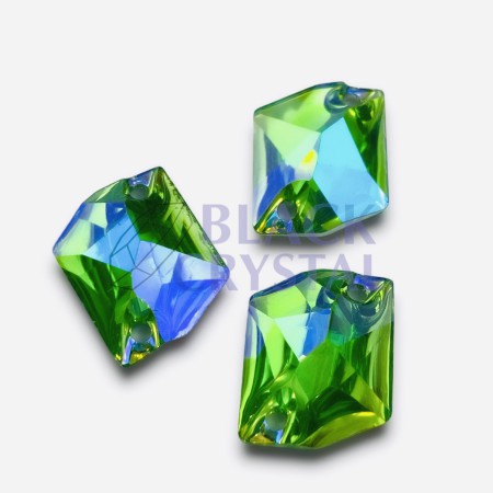 COSMIC  - 14x17mm - 10szt. Żywiczne LIGHT PERIDOT AB