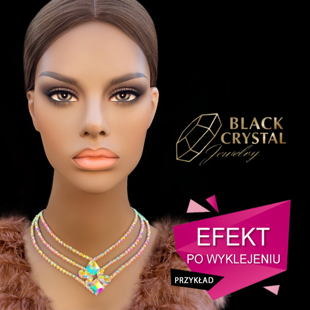 Przykład po wyklejeniu bazy pod naszyjnik - Ariana