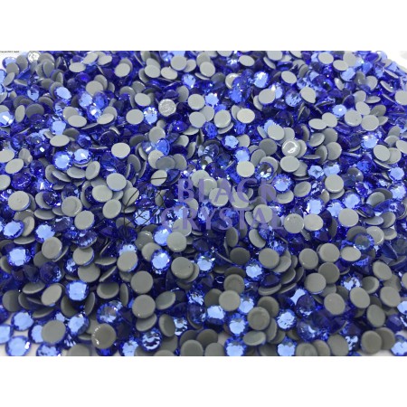 HOT FIX LIGHT  SHAPPHIRE  ss16 / nr. 301a